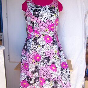 Dress Barn Petite Floral Fit and Flare Dress Sz 12P